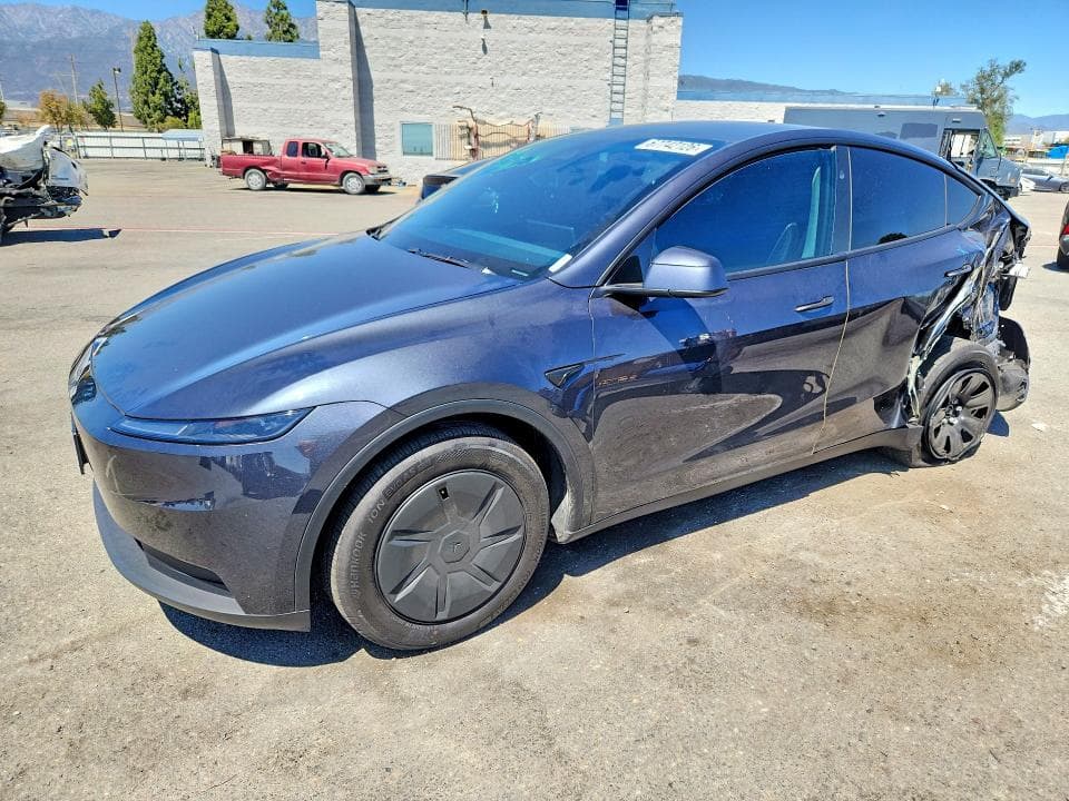 2026 TESLA MODEL Y - 1