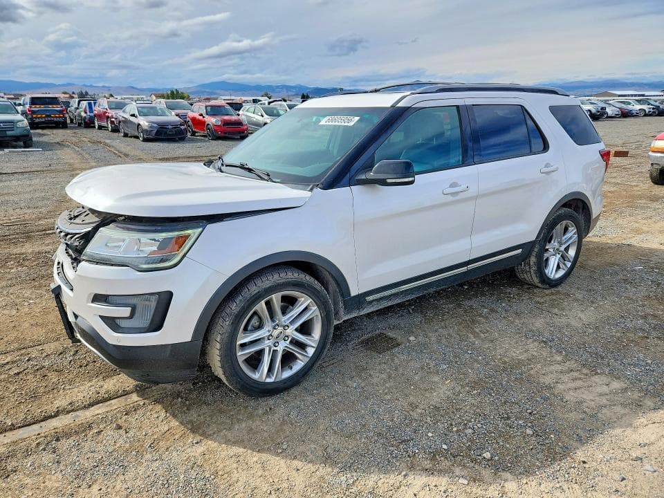 2017 FORD EXPLORER XLT - 1