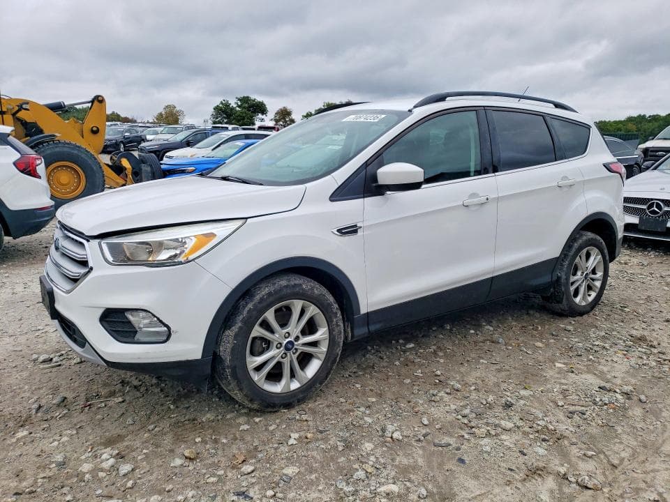 2018 FORD ESCAPE SE - 1