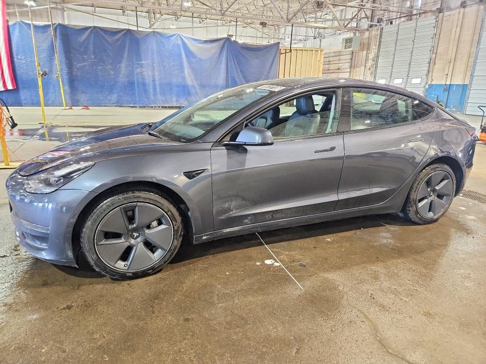 2022 TESLA MODEL 3 - 1