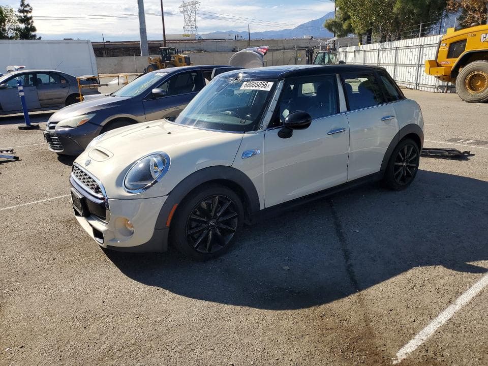 2019 MINI COOPER S - 1