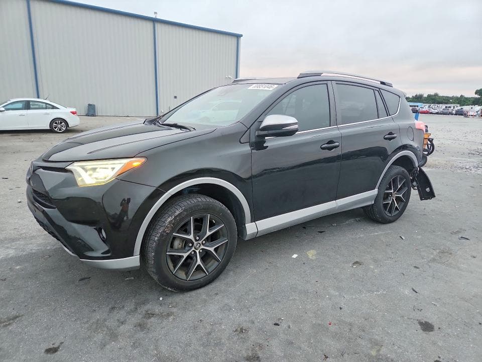 2017 TOYOTA RAV4 SE - 1