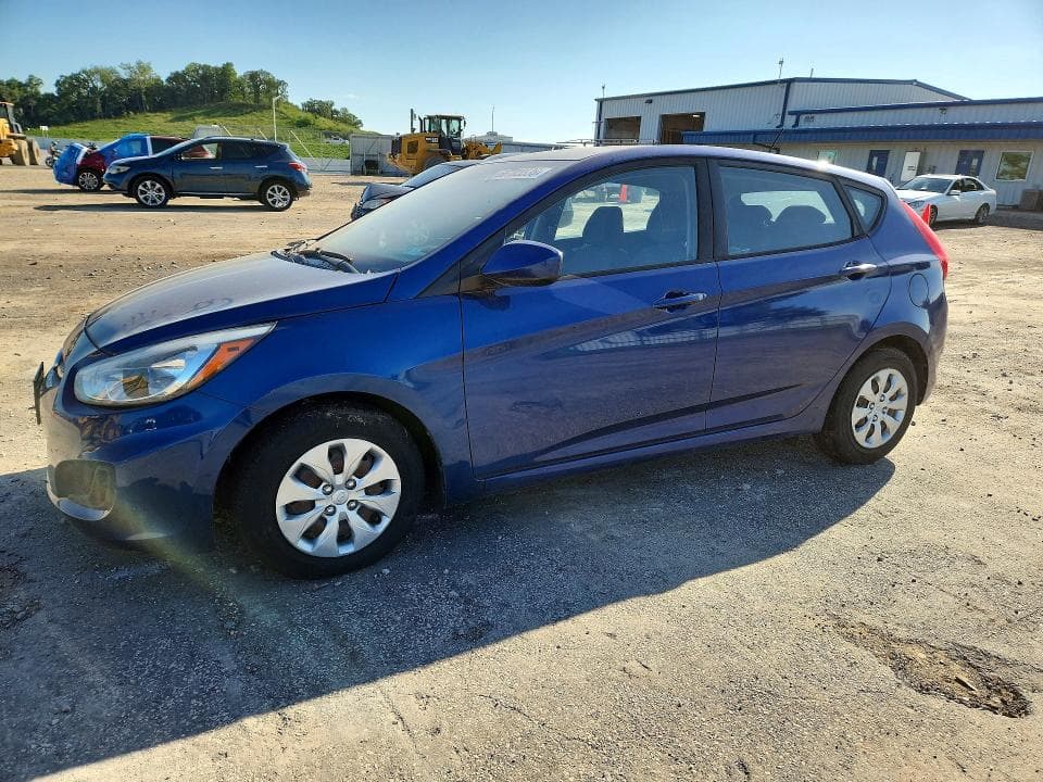 2017 HYUNDAI ACCENT SE - 1