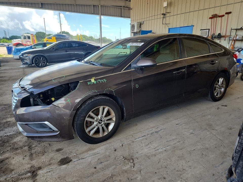2017 HYUNDAI SONATA SE - 1