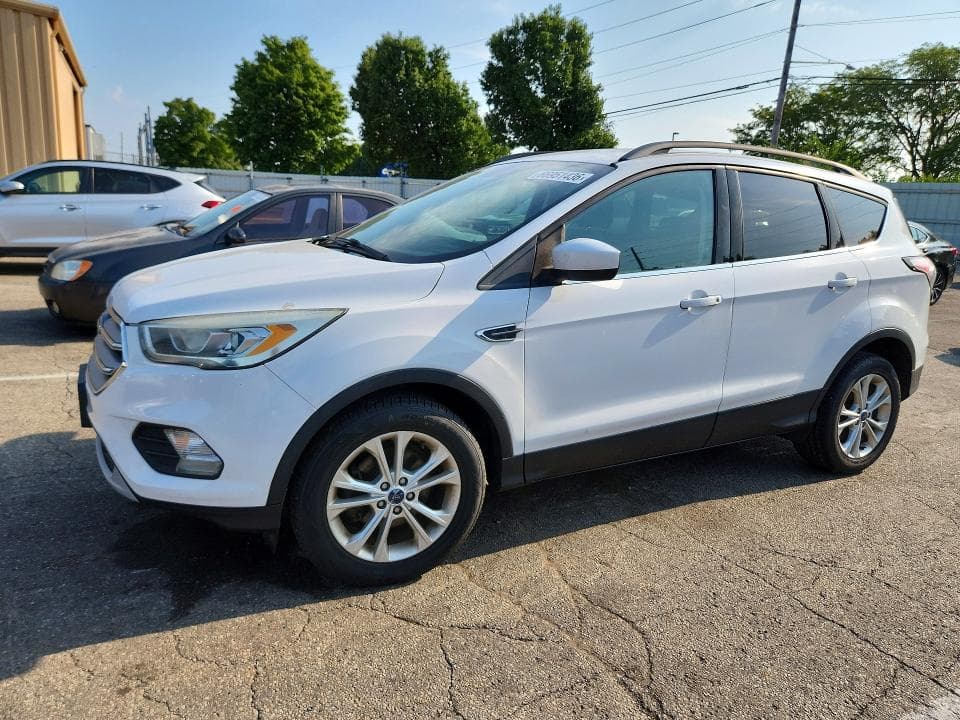 2017 FORD ESCAPE SE - 1