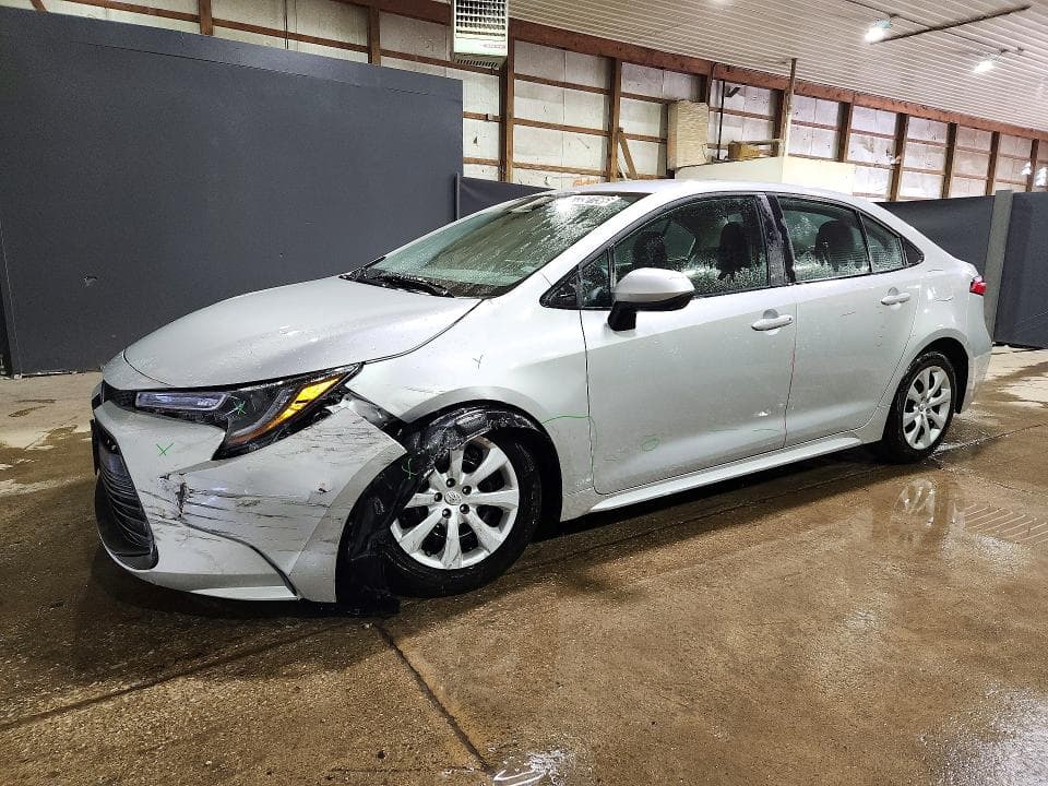 2024 TOYOTA COROLLA LE - 1