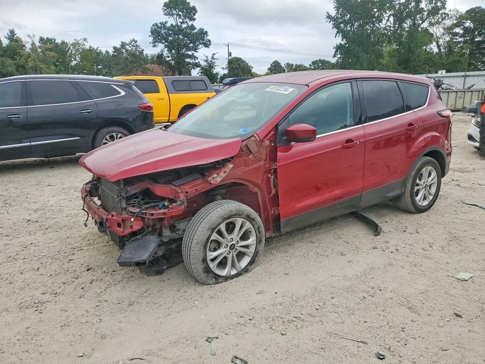 2017 FORD ESCAPE SE - 1