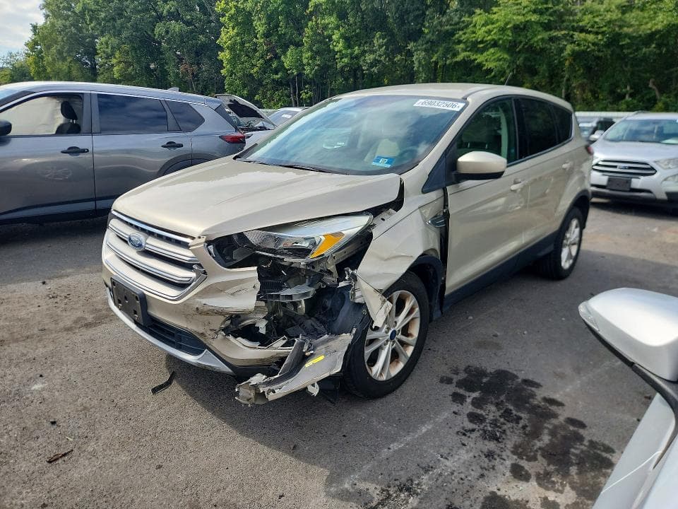 2017 FORD ESCAPE SE - 1
