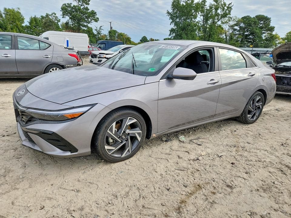 2025 HYUNDAI ELANTRA SEL - 1