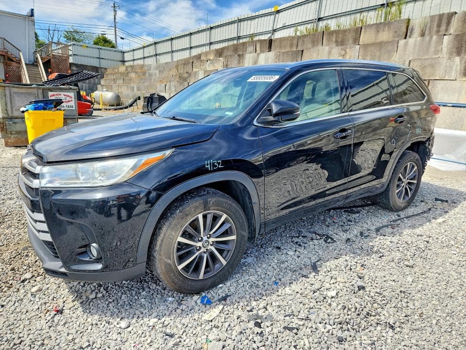 2017 TOYOTA HIGHLANDER XLE - 1