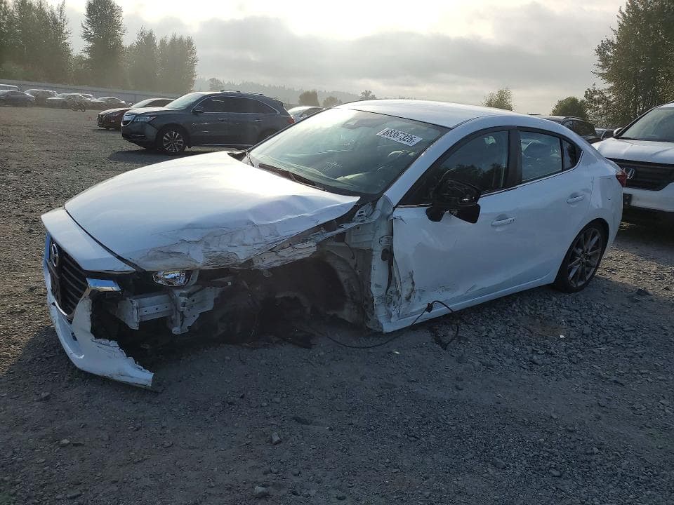 2018 MAZDA 3 TOURING - 1