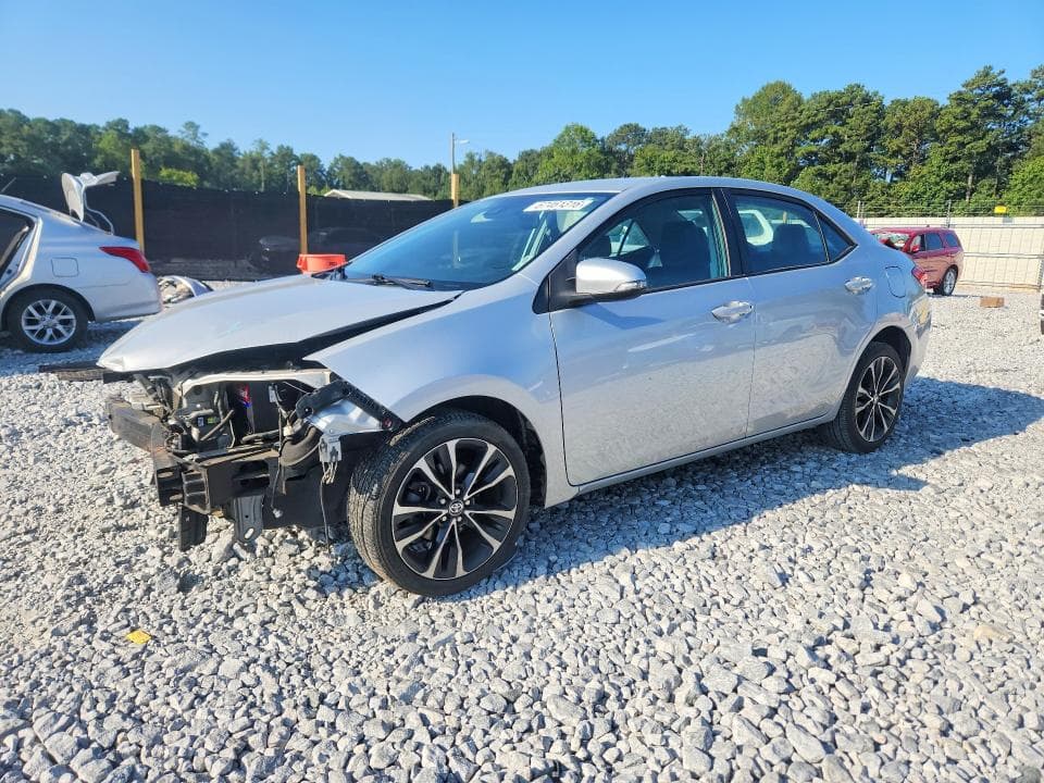 2017 TOYOTA COROLLA SE - 1