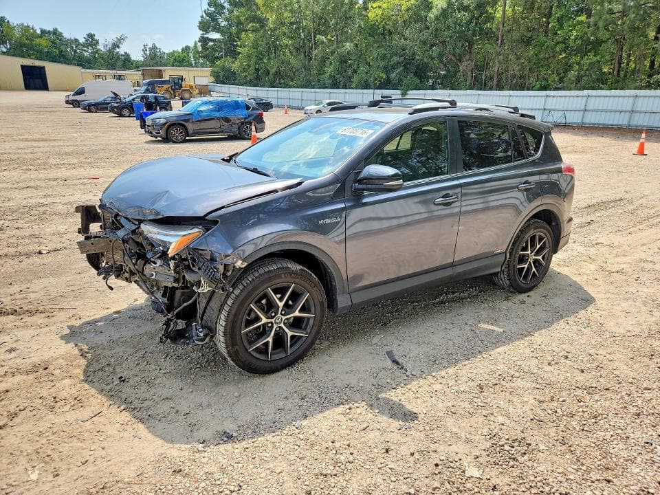 2017 TOYOTA RAV4 HV SE - 1