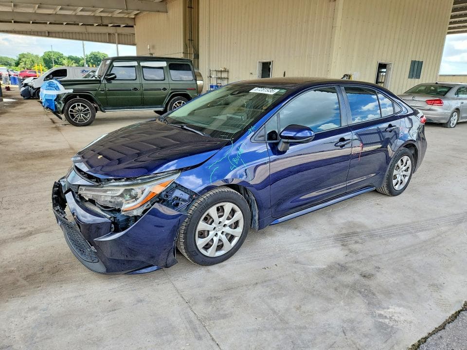 2020 TOYOTA COROLLA LE - 1