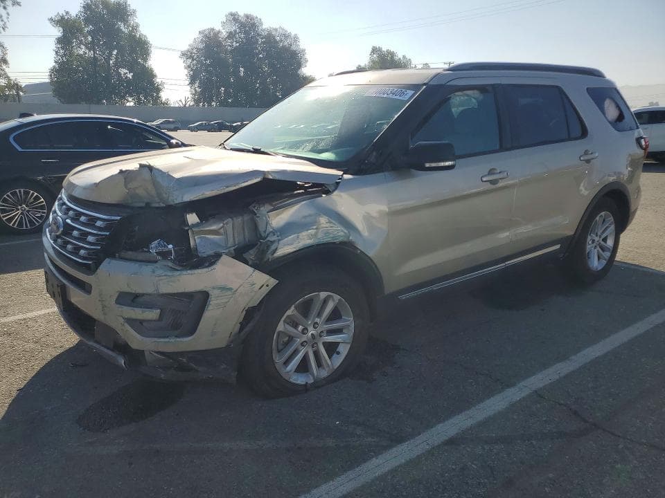 2017 FORD EXPLORER XLT - 1