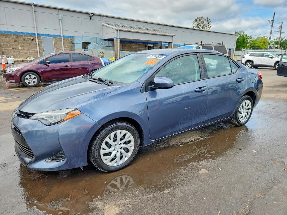 2019 TOYOTA COROLLA LE - 1