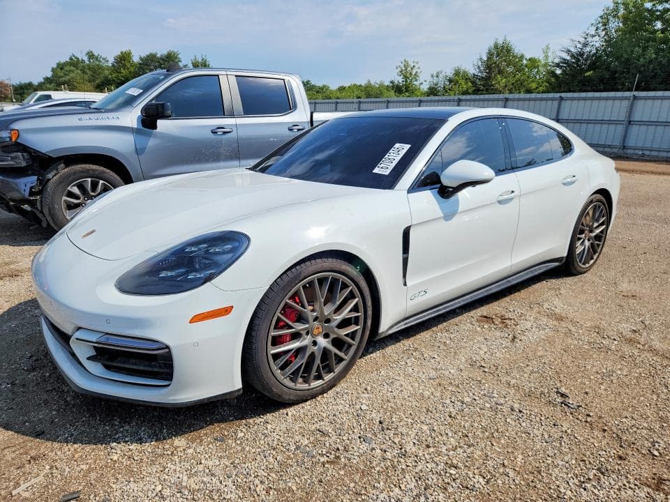2022 PORSCHE PANAMERA GTS - 1