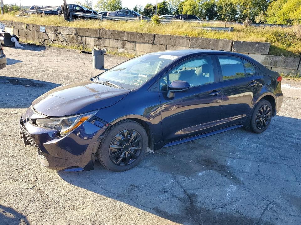 2021 TOYOTA COROLLA LE - 1