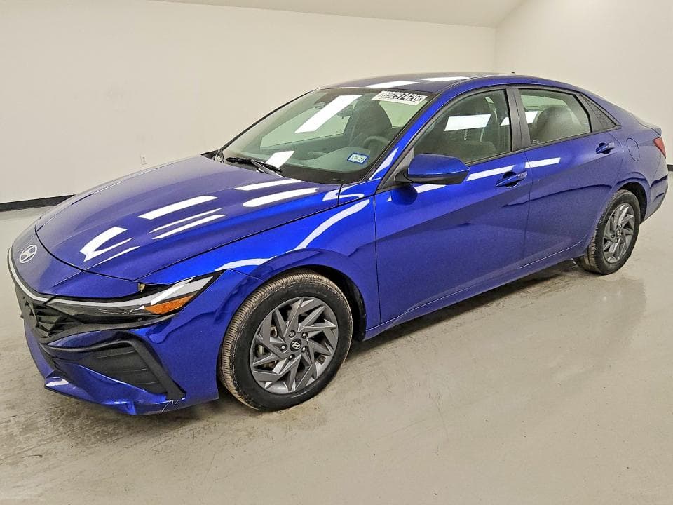 2024 HYUNDAI ELANTRA - 1
