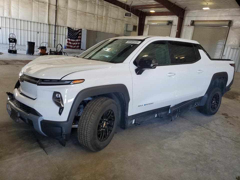 2025 CHEVROLET SILVERADO LT - 1