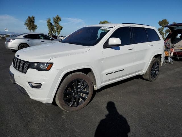 2020 JEEP GRAND CHEROKEE LAREDO - 1