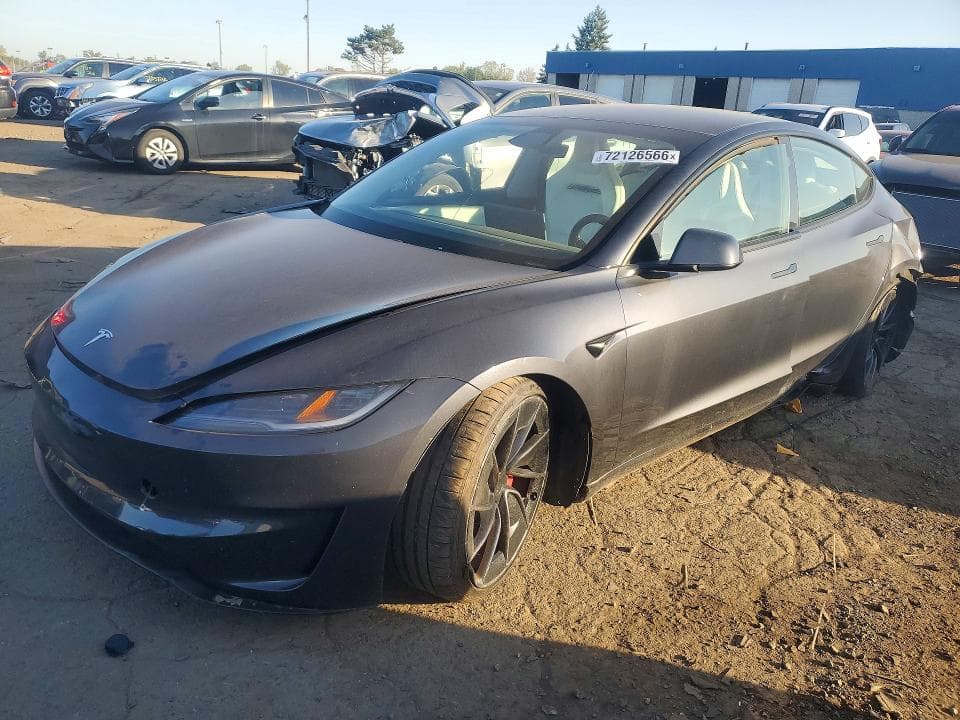 2025 TESLA MODEL 3 - 1