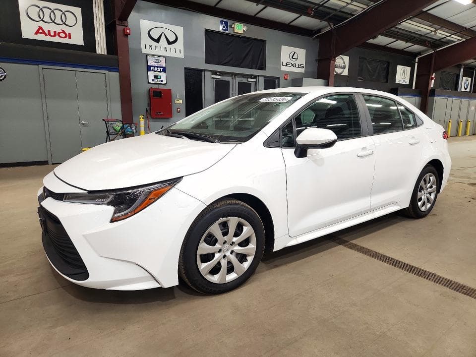 2026 TOYOTA COROLLA LE