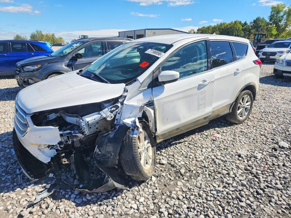 2019 FORD ESCAPE SE - 1
