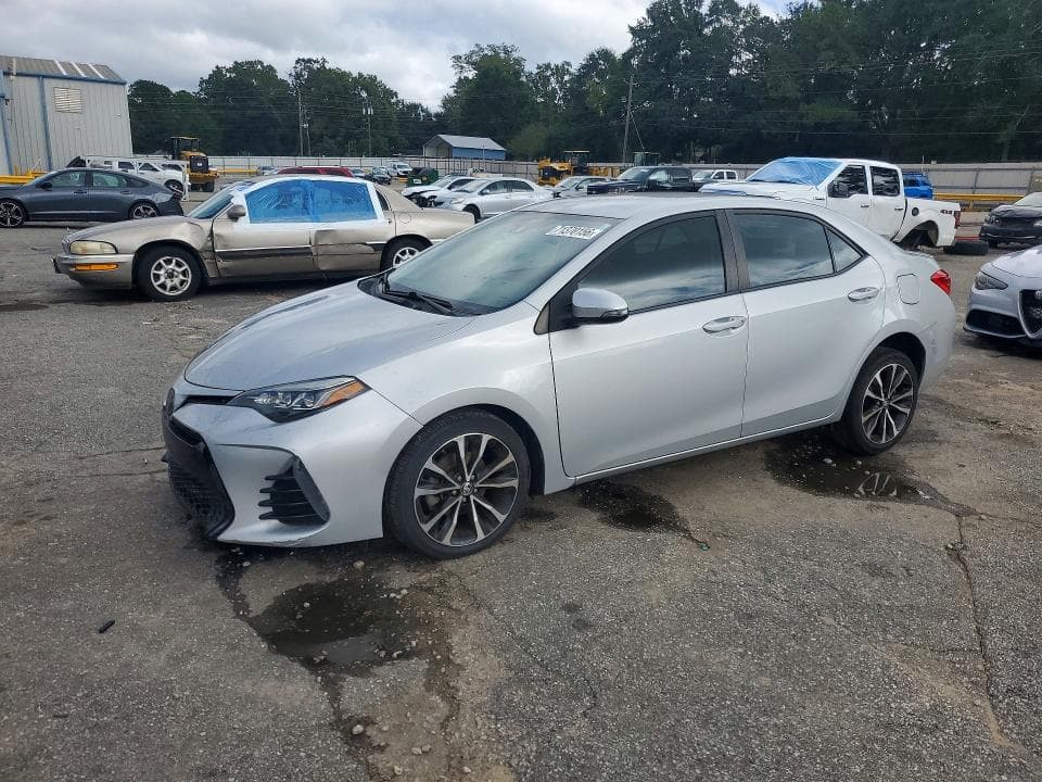 2017 TOYOTA COROLLA SE - 1