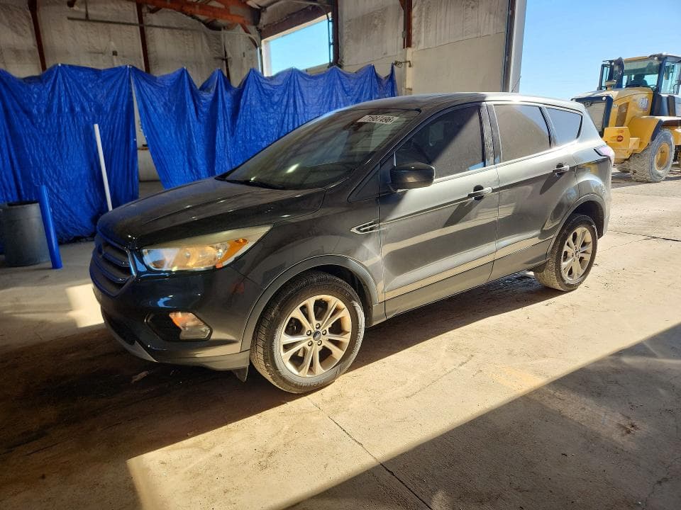 2017 FORD ESCAPE SE - 1