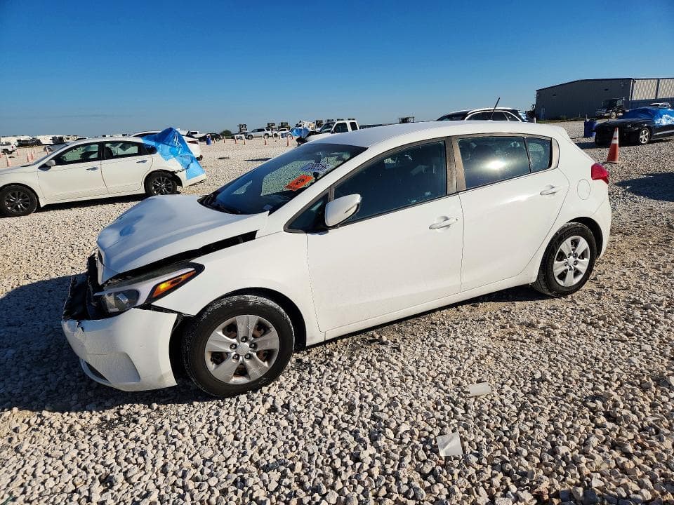 2017 KIA FORTE5 LX - 1