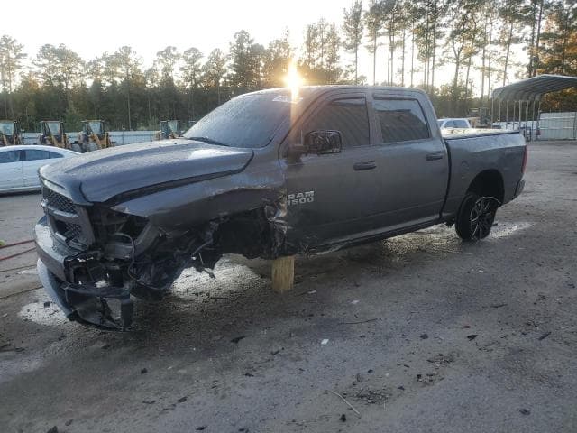 2016 RAM 1500 SLT - 1