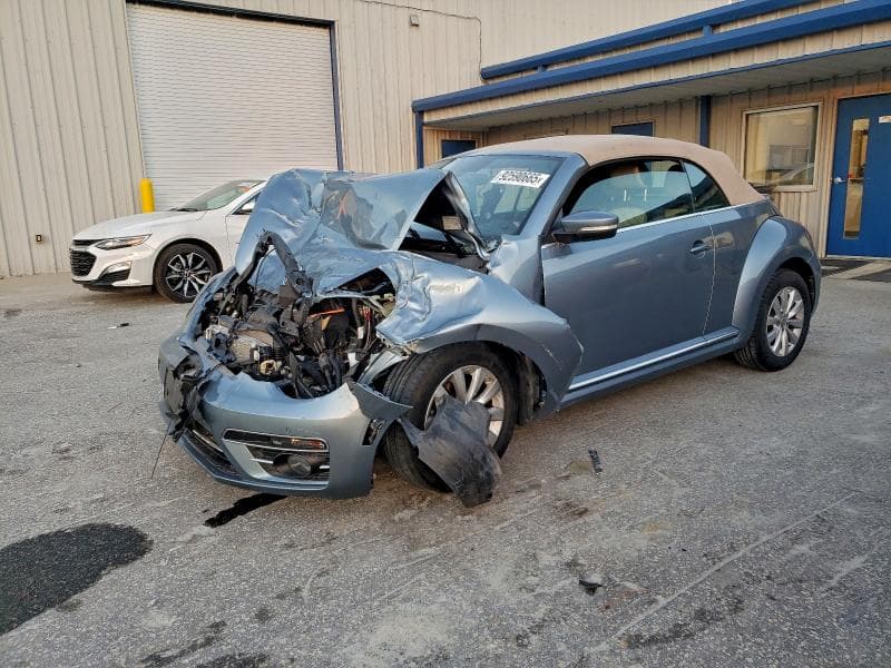 2019 VOLKSWAGEN BEETLE S - 1