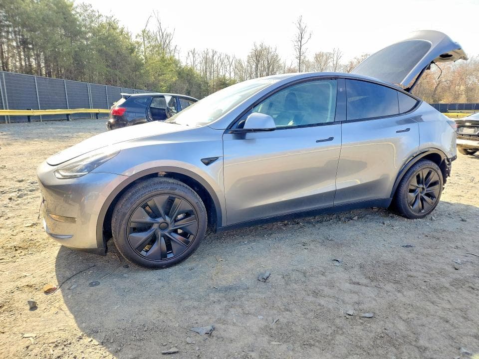 2024 TESLA MODEL Y - 1