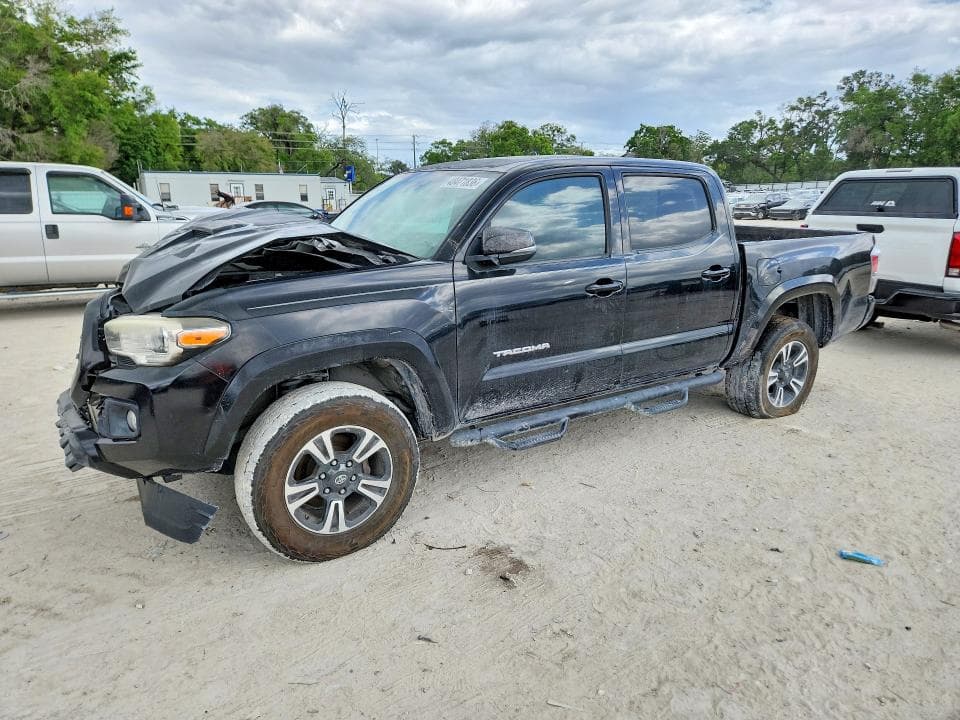 2017 TOYOTA TACOMA TRD SPORT - 1