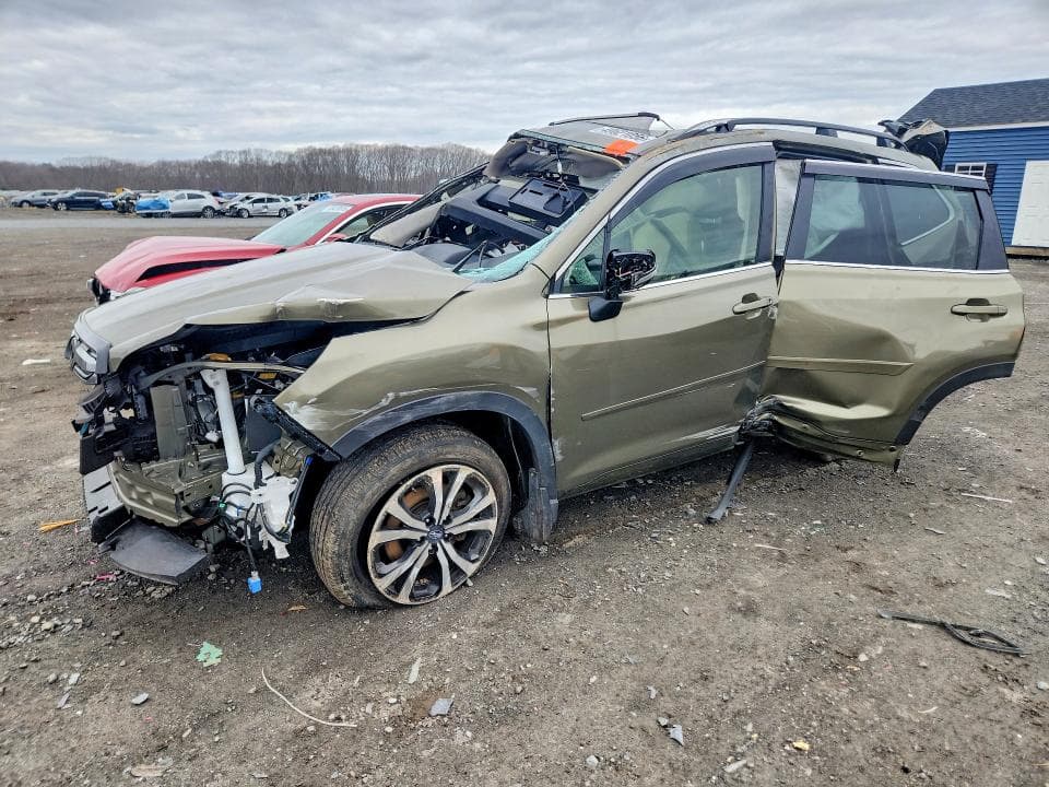 2022 SUBARU FORESTER LIMITED - 1