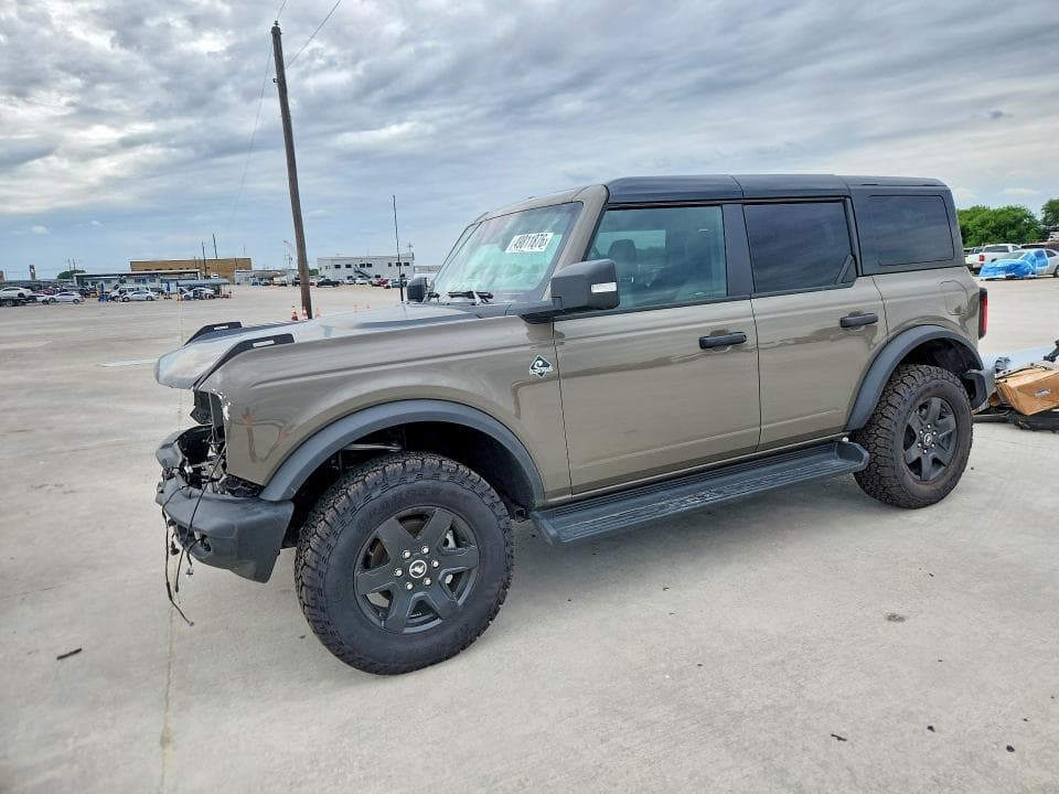 2025 FORD BRONCO OUTER BANKS - 1