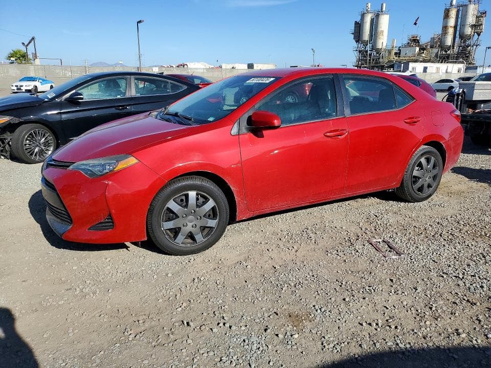 2018 TOYOTA COROLLA LE - 1