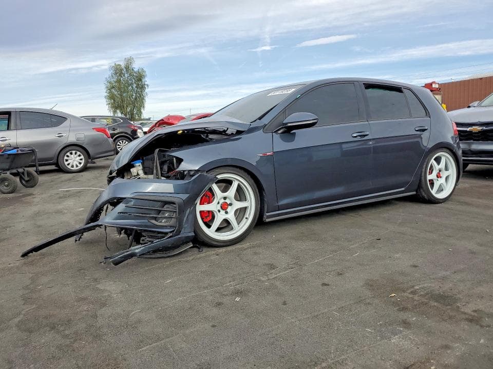 2018 VOLKSWAGEN GTI S - 1