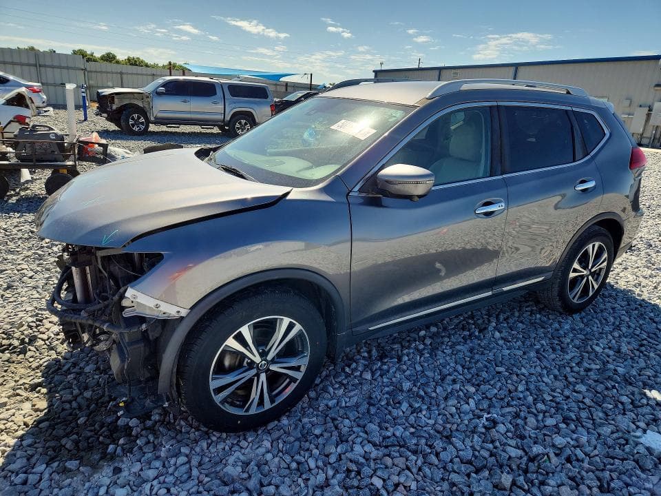 2017 NISSAN ROGUE SL - 1