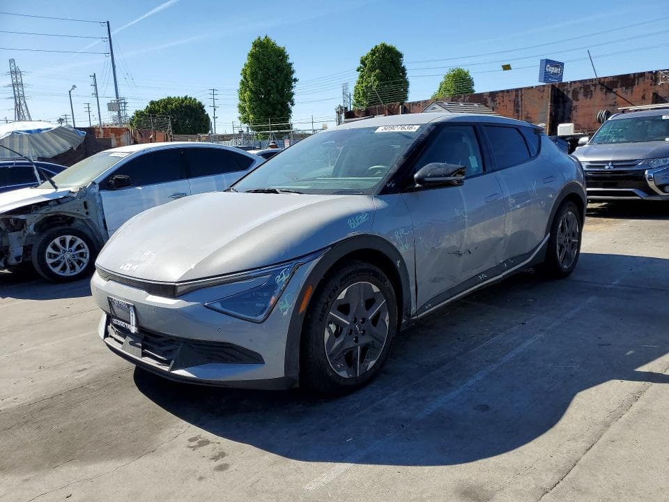 2025 KIA EV6 LIGHT LONG RANGE - 1