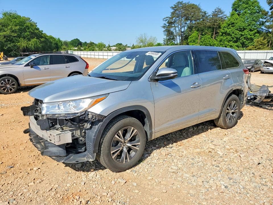 2017 TOYOTA HIGHLANDER LE - 1