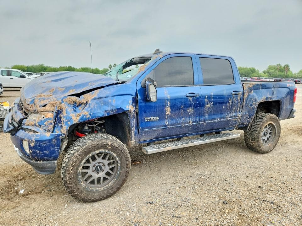 2017 CHEVROLET SILVERADO K1500 LT - 1