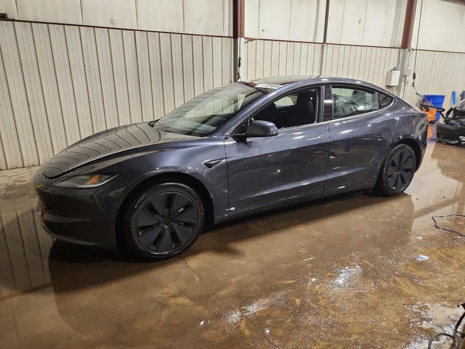 2025 TESLA MODEL 3 - 1