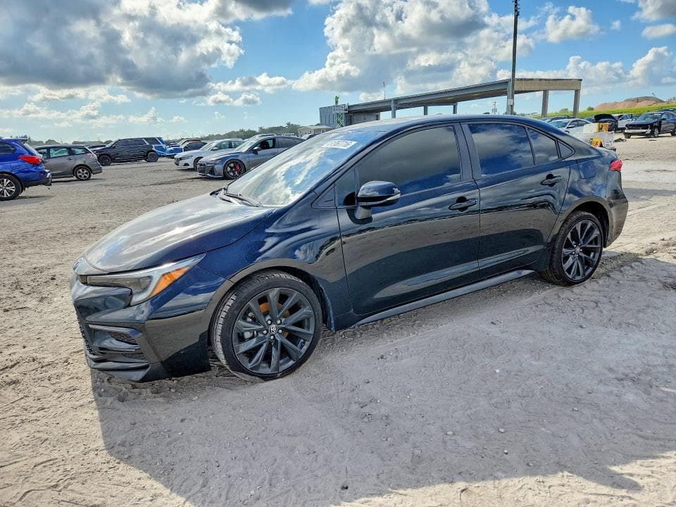 2024 TOYOTA COROLLA SE - 1