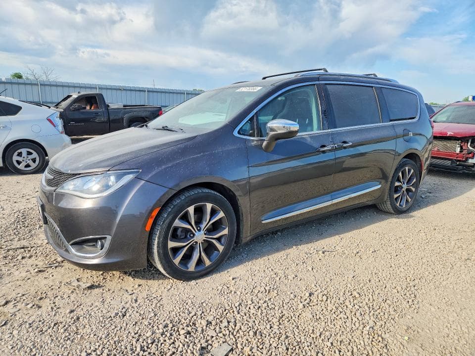 2017 CHRYSLER PACIFICA LIMITED LIMITED - 1