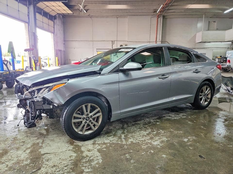2017 HYUNDAI SONATA SE - 1