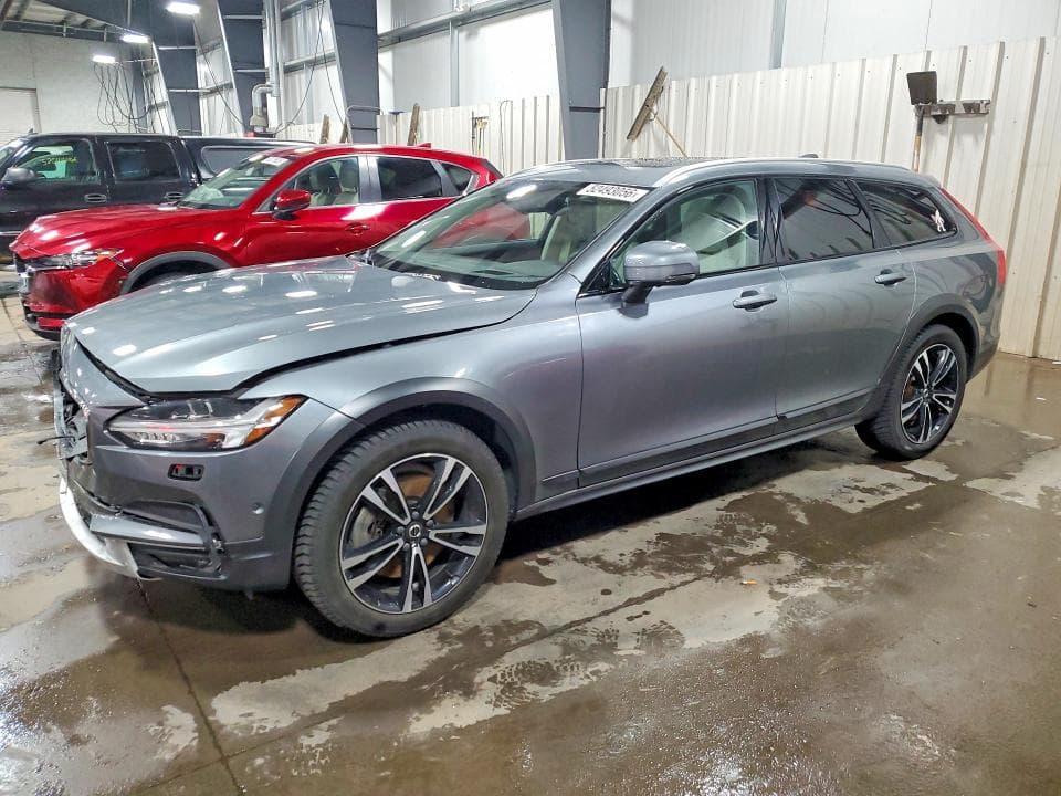 2019 VOLVO V90 CROSS COUNTRY T5 MOMENTUM T5 MOMENTUM - 1