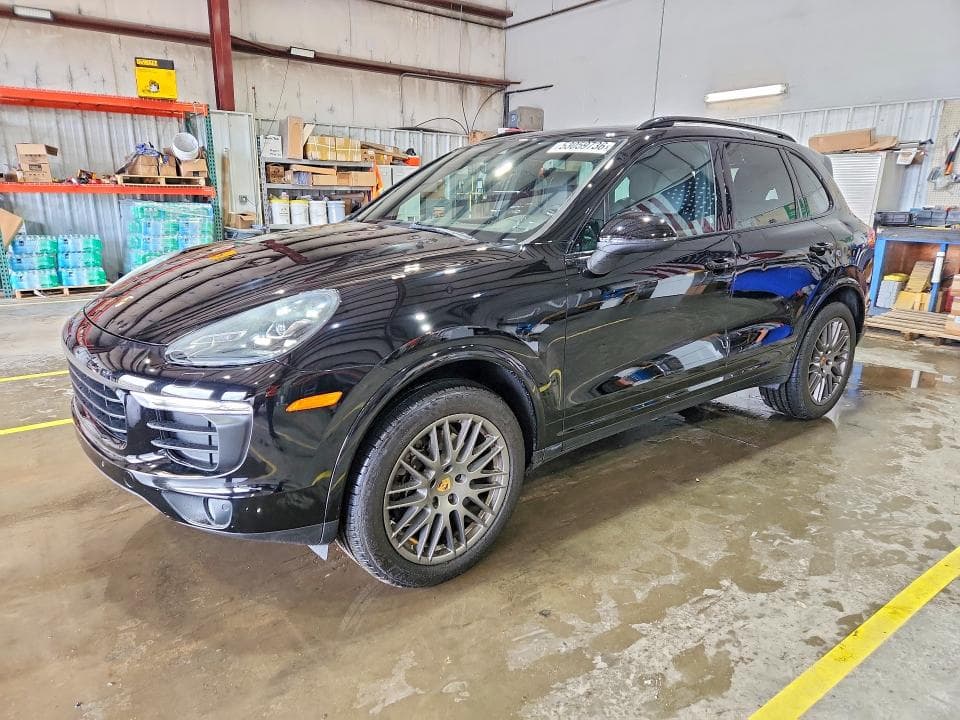 2017 PORSCHE CAYENNE - 1