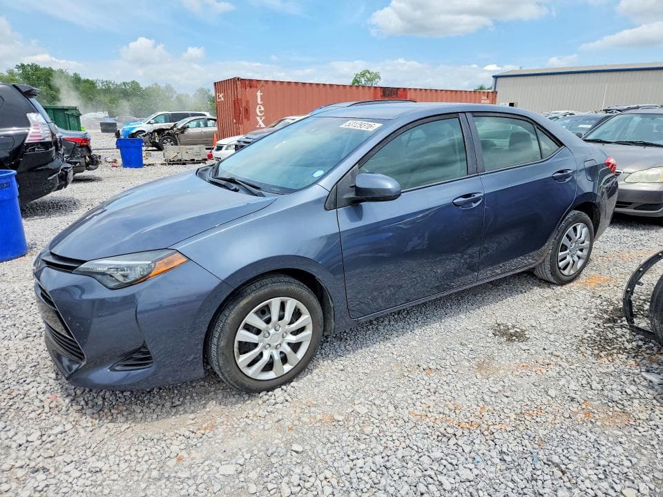 2019 TOYOTA COROLLA LE - 1